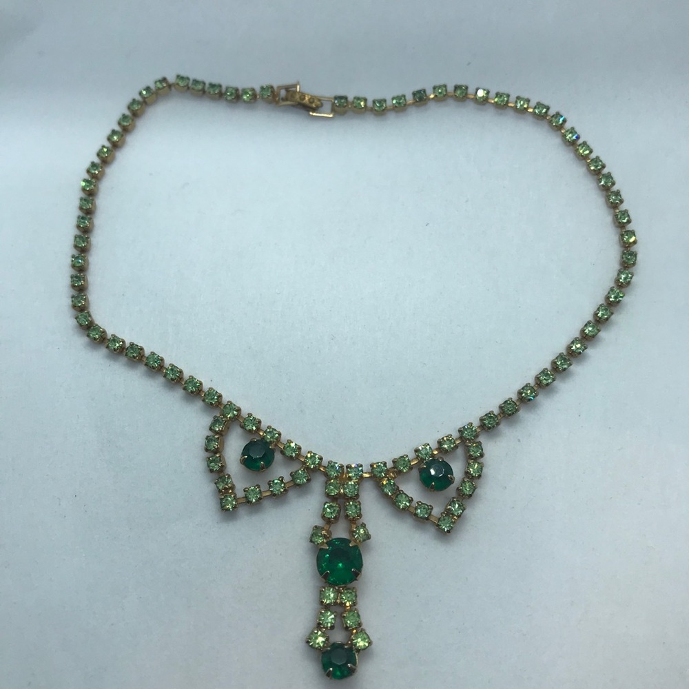VTG Emerald‎ Peridot Rhinestone 50’s Necklace - Picture 3 of 5